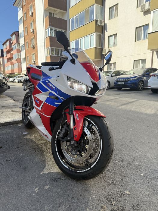 Honda Cbr 600rr.