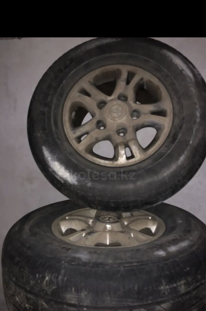 Продам диски с шинами на Крузак 100