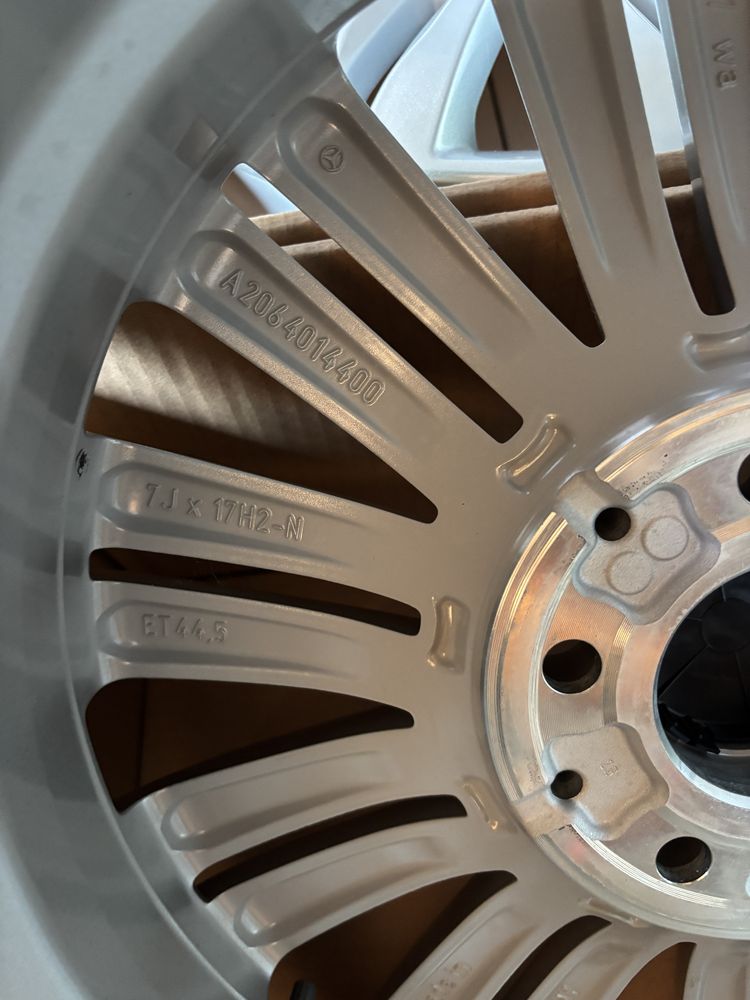 Jante Mercedes C Klasse W206 S205 W205 W204 A B CLA Vito V W447 R17