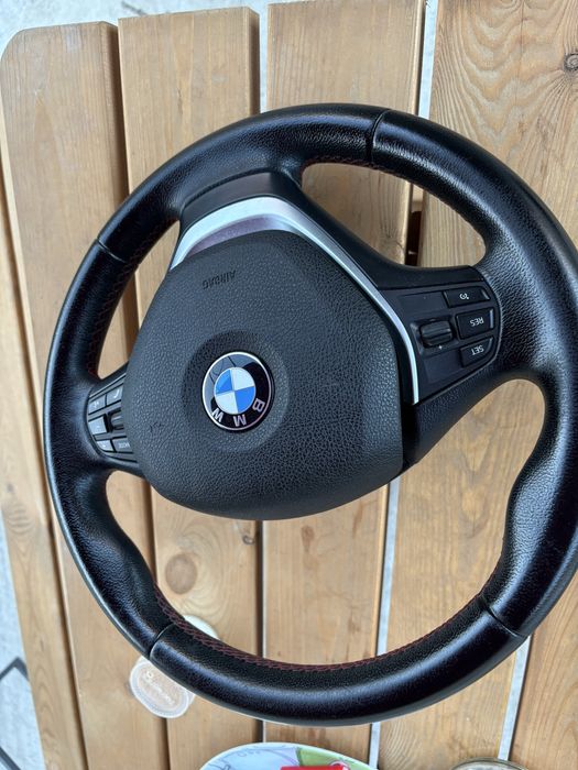 Volan BMW F30, Sport