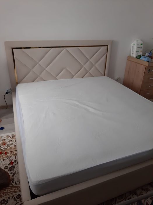 Кровать для двоих