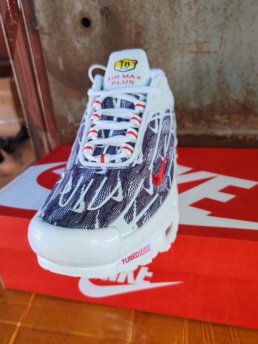 Nike AIR Max plus 3 .,