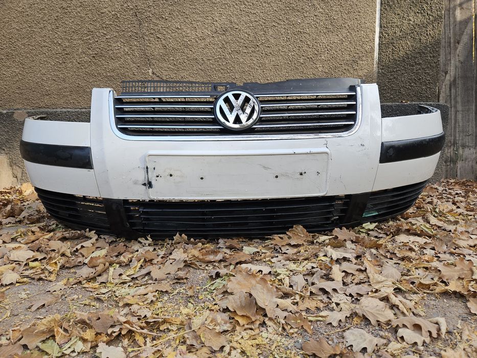 Передний бампер passat b5 +