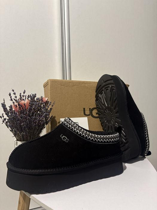Ugg tazz marimea 39