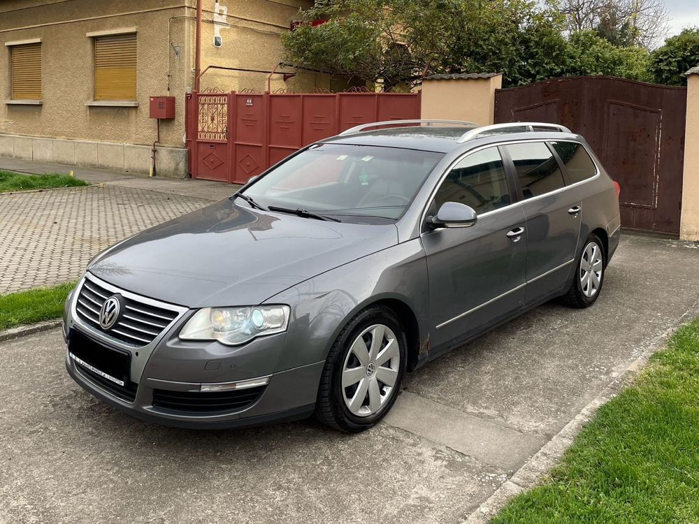 Vw Passat - Highline - 2.0 TDi - Interior Piele - Bi Xenon - Cutie DSG