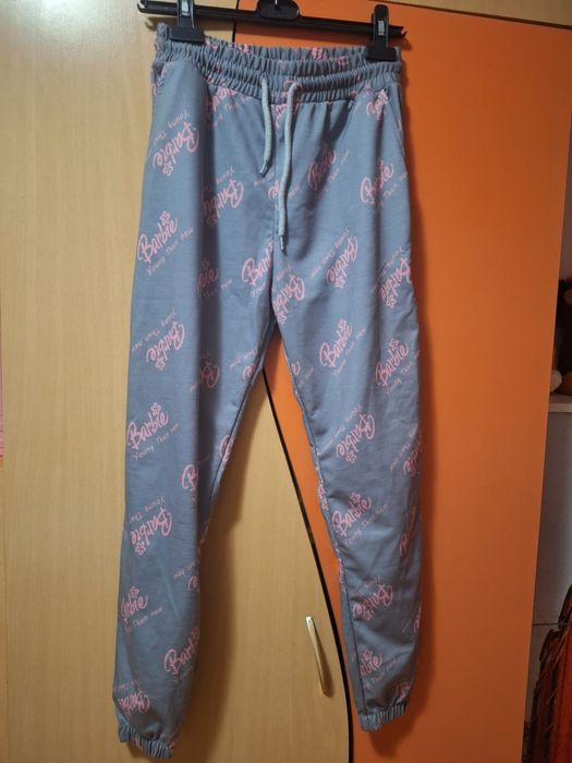 Pantaloni trening Barbie