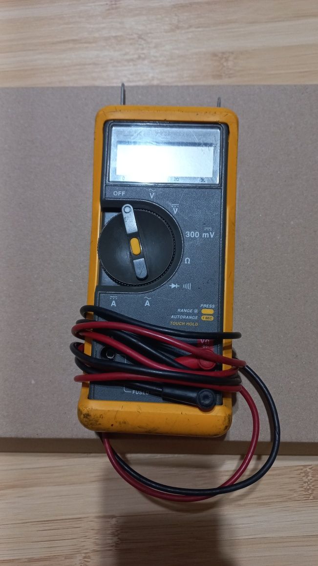 Fluke 73 series 2 Multimeter