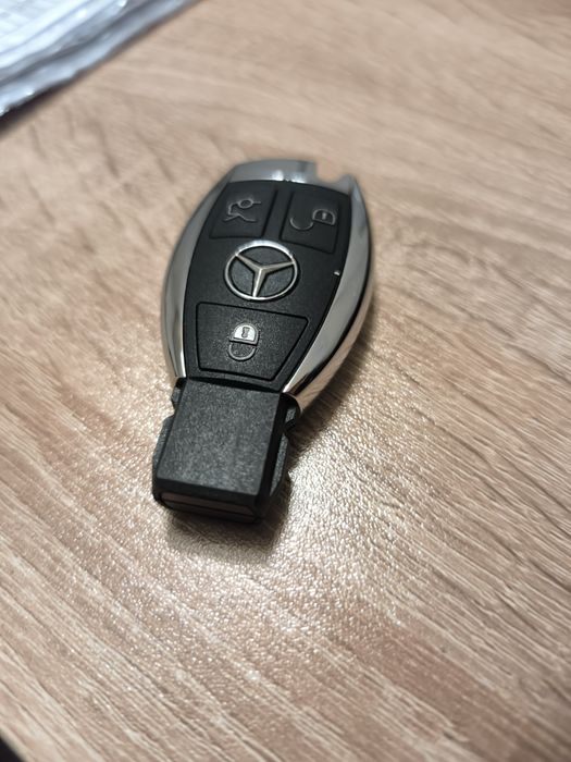 Чисто нов ключ рибка със платка за Мерцедес