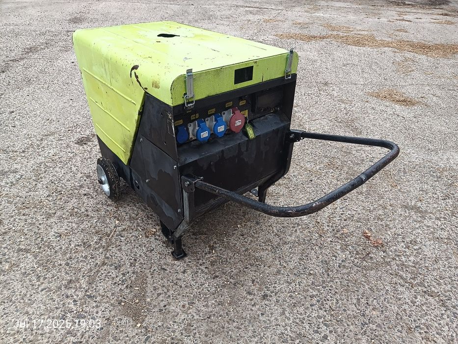 Generator trifazat diesel doua pistoane 10.6 KVA