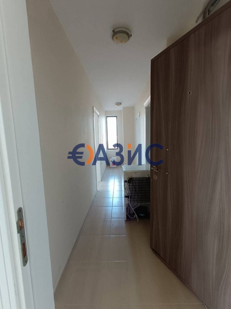 Продава се Тристаен апартамент в с. Равда, Област Бургас - 139 кв.м за 960 €/кв.м - Снимка #8