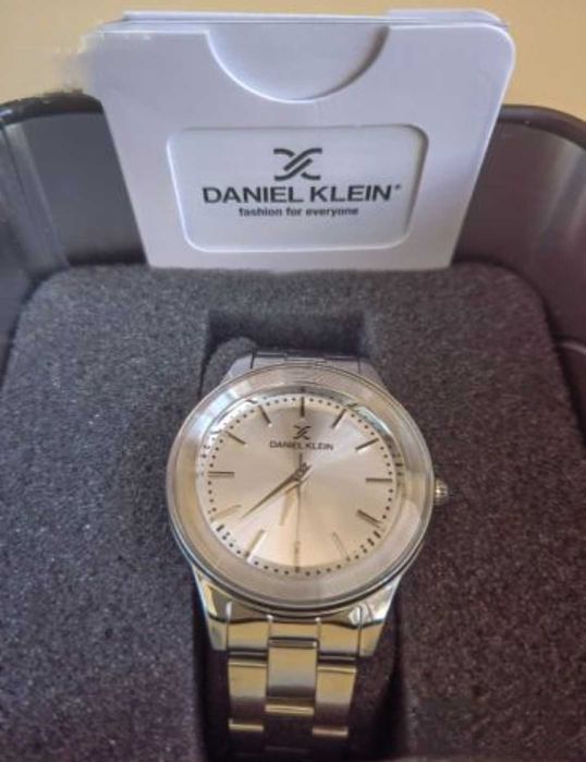 Дамски часовник DANIEL KLEIN