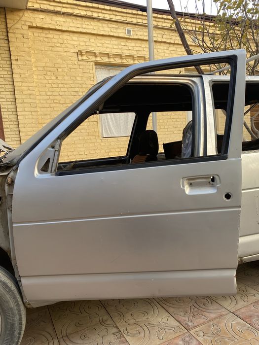 Тико Эшиклари олди чап