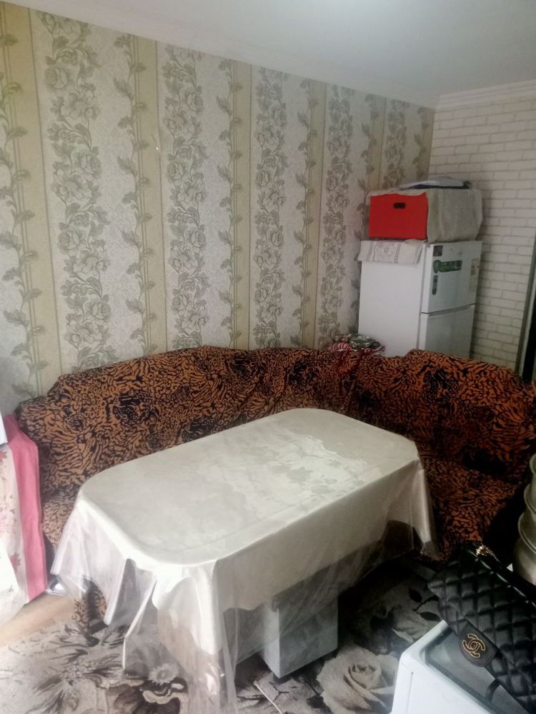 Продаётся квартира в общежитии
