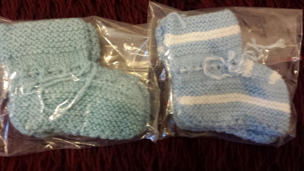 Плетени бебешки терлички- нови
