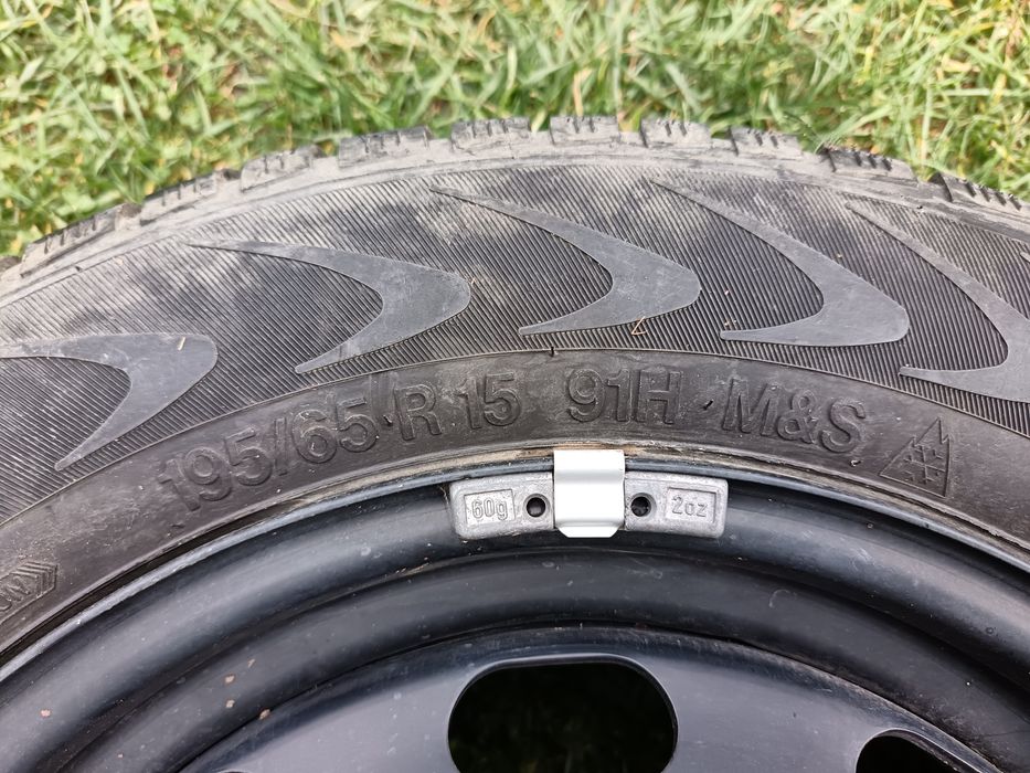 Janta cu anvelopa 195/65 R15 M+S