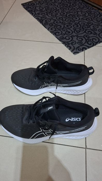 Asics GEL-Excite 10