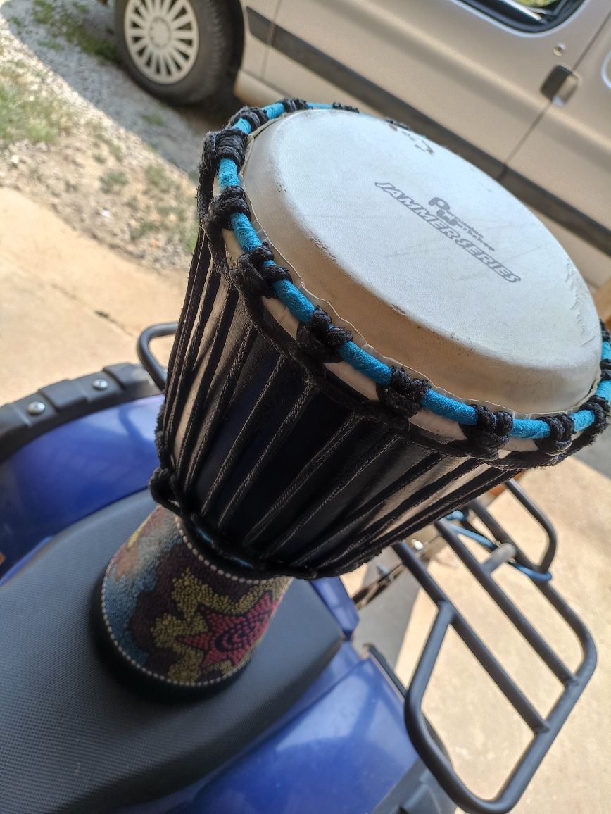 Африканско джембе.  Percussion Workshop 10" Head Jammer Djembe
