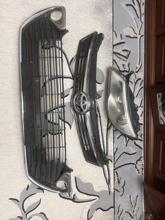 Фара левая, решетки от камри 55 оригинал япония недорого