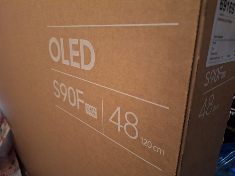 Tелевизор OLED SAMSUNG 48"S90F 4K Vision AI SmartTV+Soundbar SAMSUNG .