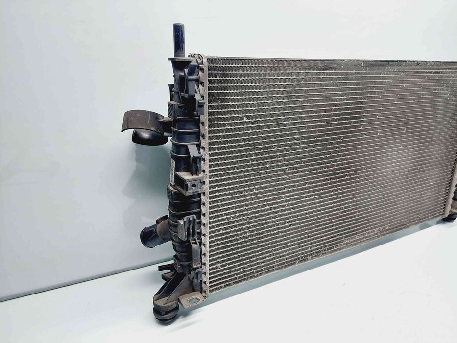 Radiator apa Ford Focus 2 (DA) [Fabr 2004-2012] 3M5H8005TL 1.6 D4164T8