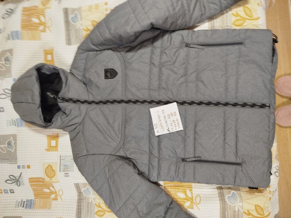 Мъжко яке - ЧИСТО НОВО Само пробвано+ подарък