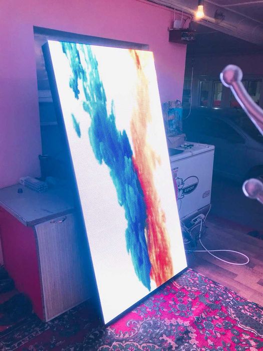 Led ekranlar Toshkent va butun Ozbekiston boyicha