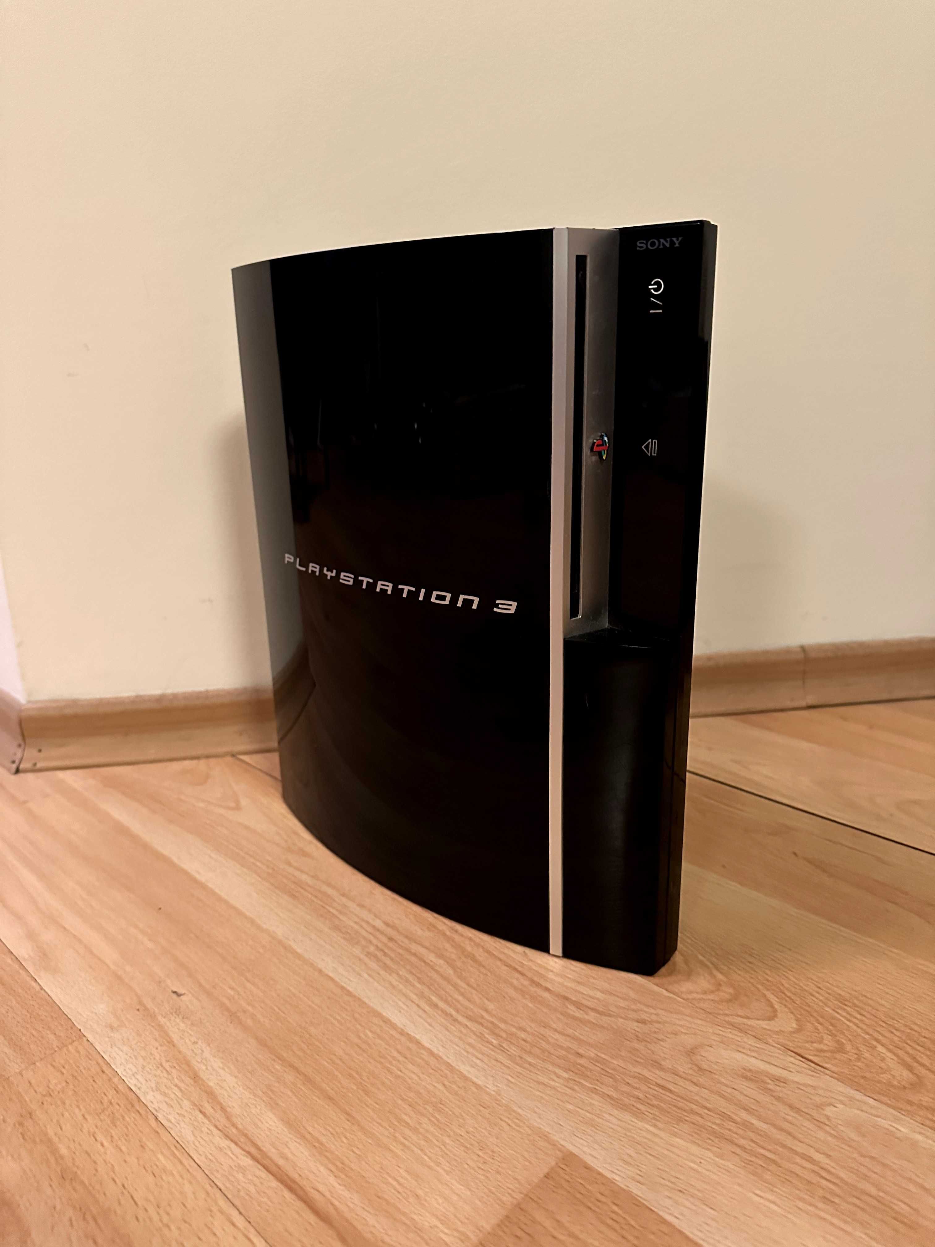 PlayStation 3 (80GB Fat) комплект с 2 джойстика и оригинална кутия