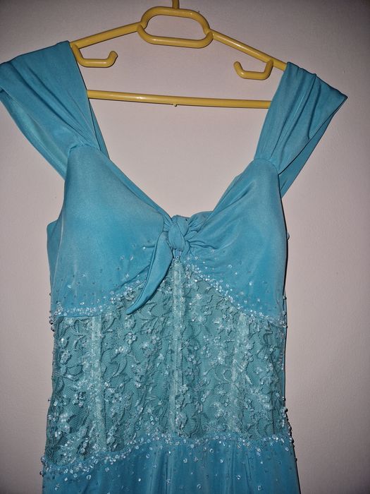 Rochie eveniment, de la brandul renumit For Costume.