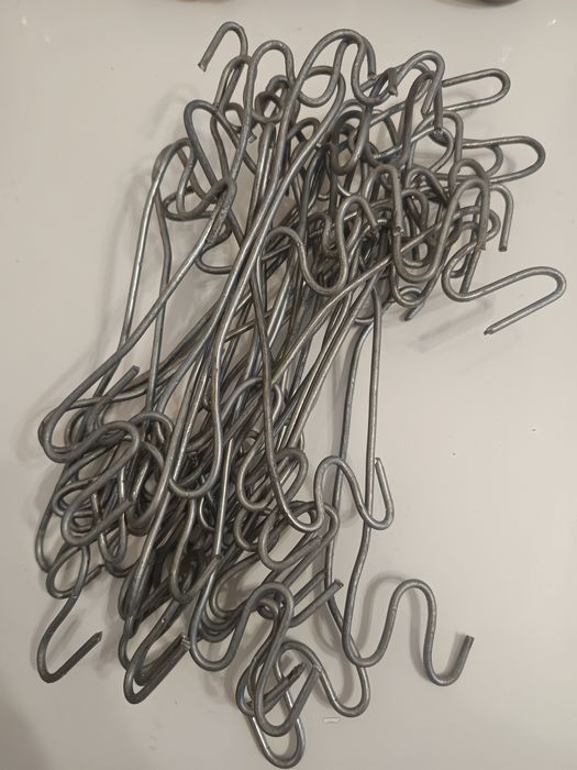 Cârlig de prindere pt plante