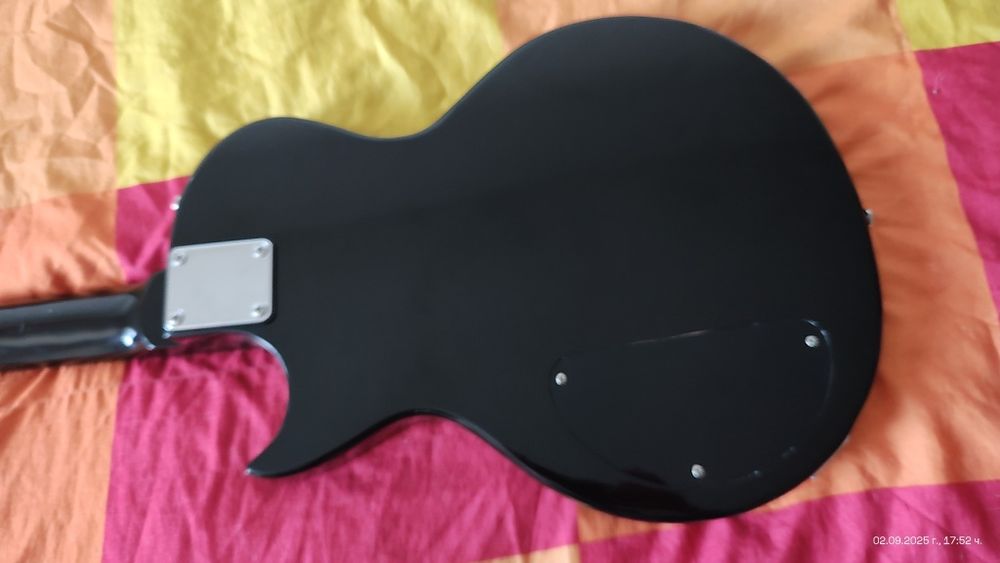 Китара (закупена нова)