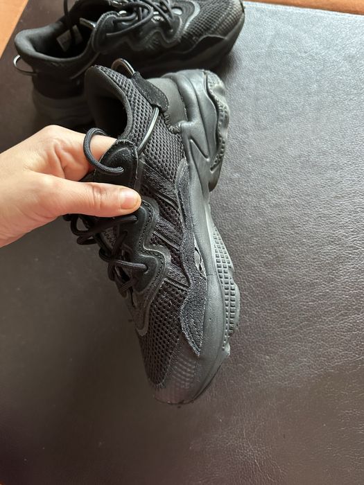 Vand adidasi Adidas!