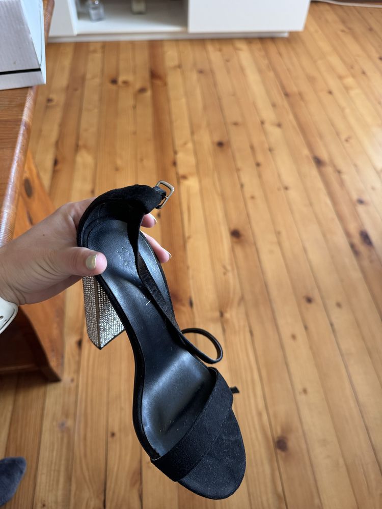 Токове Shoe Aquarium