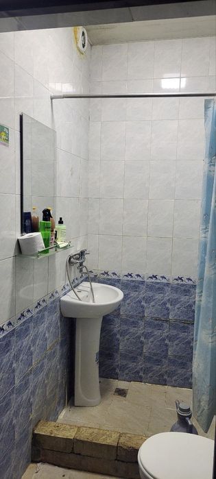 Mirzo Ulugʻbek tumani. Qorasuv 6 bozor oldida. Oila va student larga