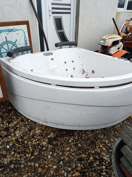 Vând cadă hidromasaj funcțională