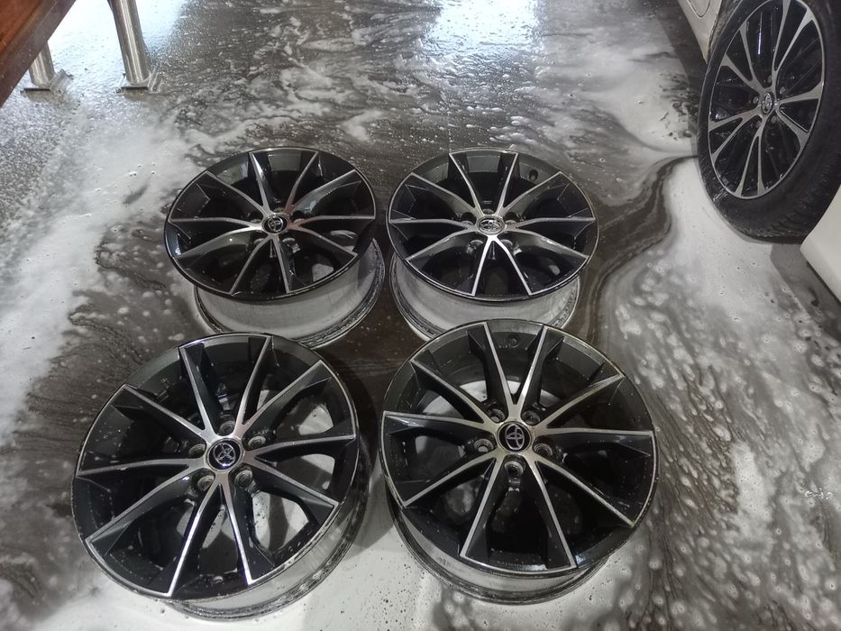 Диск и резинка по 4 штук