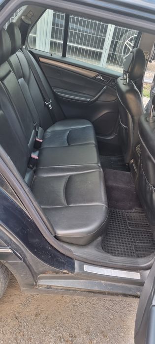 Продавам Mercedes  c220 CDI