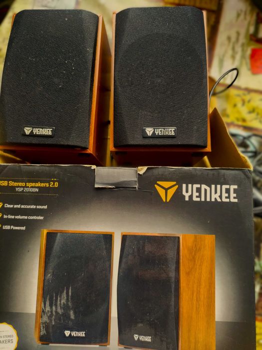 Чисто нови USB стерео колонки Yenkee YSP 2010BN - 5W (2 x 2.5W RMS)