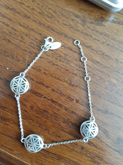 Bratara finuta argint s 925,3 marime reglabila,noua,charmuri