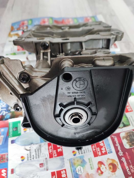 Pompa ulei Originala BMW F30 / F31 / F34 / F10