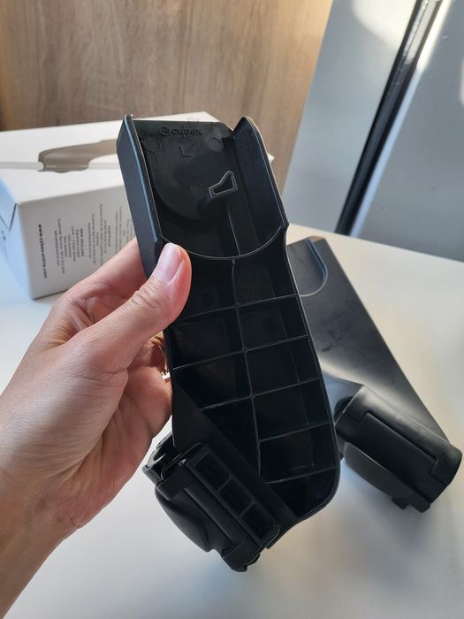 Адаптери Cybex eezy s-line