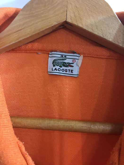 Мъжка риза е къс ръкав