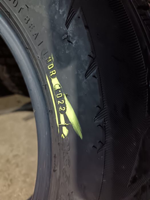 Anvelope MS iarna 235 65 16c nexen 2022 6.7mm