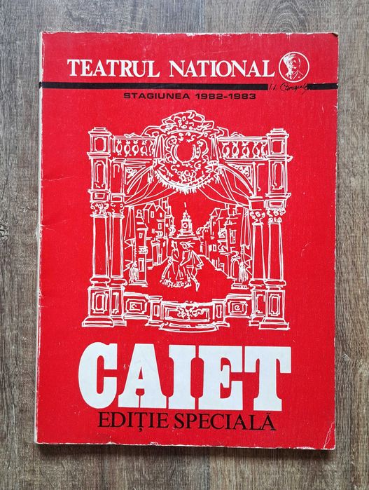 Teatrul National Caiet editie speciala - Stagiunea 82-83 format mare