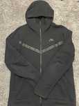vand hanorac nike tech