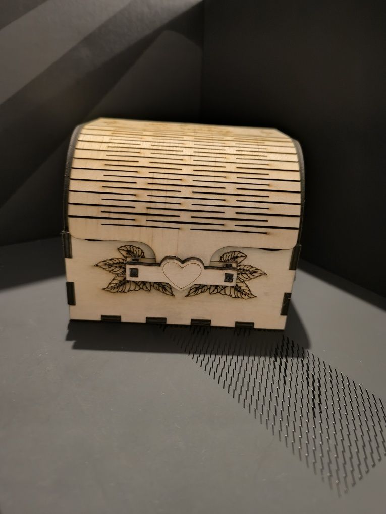 Cufăr handmade pentru amintiri, cadou personalizat de nuntă sau logodn