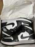 Оригинални обувки Nike Air Jordan 1 Mid
