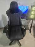 Геймърски стол Razer