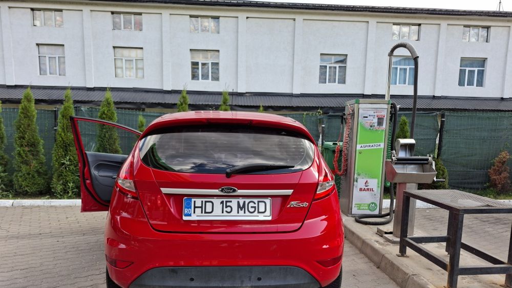 Ford Fiesta 2010 1.2 benzina