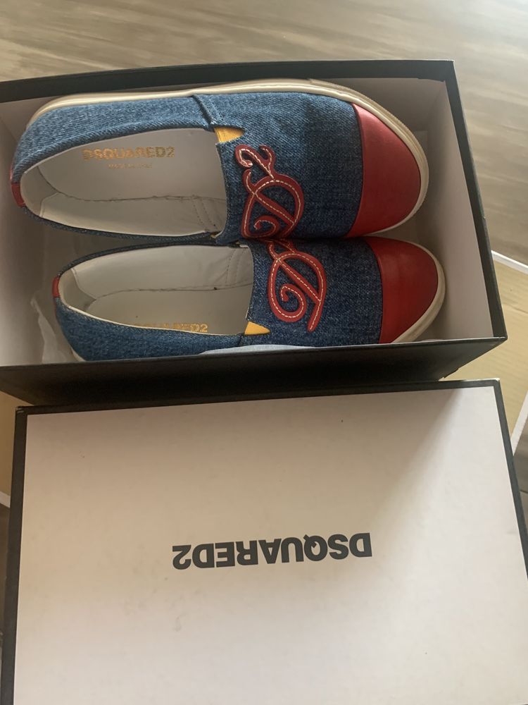 Оригинални обувки Dsquared НАМАЛЕНИ