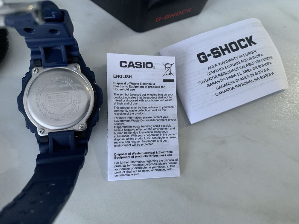 Часовник Casio G-SHOCK DW-5700BBM-2ER